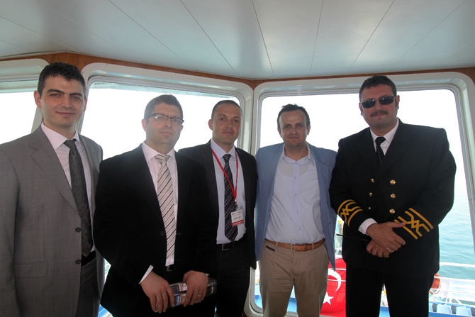 Çocuklar bayramlarını denizde kutladı galerisi resim 11