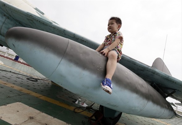 Savaş gemisi otel oldu, galerisi resim 11