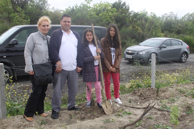 İMEAK DTO Hatıra Ormanı'na fidanlar dikildi galerisi resim 15