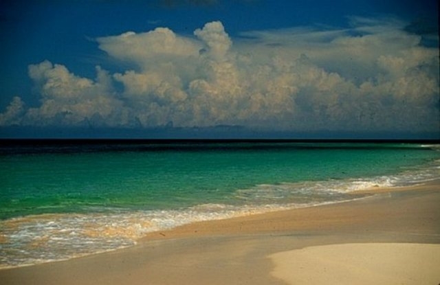 Okyanusu 3 renge ayıran Eleuthera adası galerisi resim 6