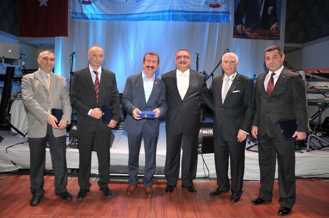 "DEFAV 19. Geleneksel Dayanışma Gecesi" galerisi resim 14