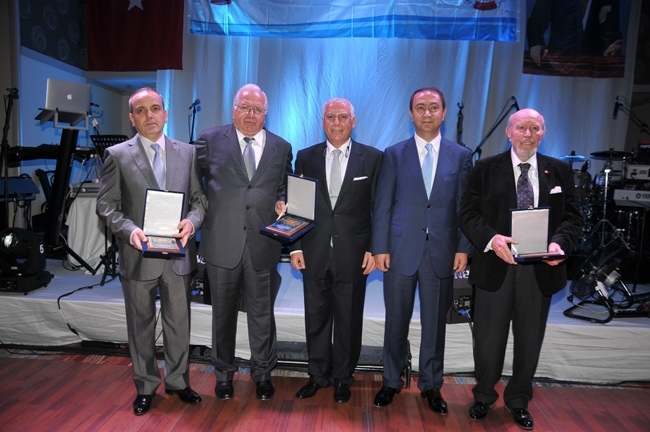 "DEFAV 19. Geleneksel Dayanışma Gecesi" galerisi resim 3