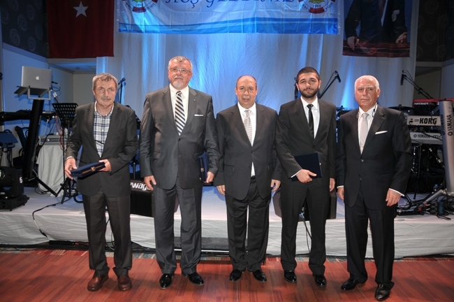 "DEFAV 19. Geleneksel Dayanışma Gecesi" galerisi resim 8