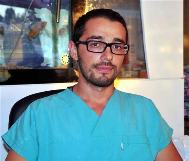 Köpek denize giden bebeği böyle durdurdu galerisi resim 8