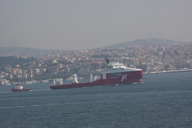 Buzkıran Gemisi İstanbul Boğazında galerisi resim 11