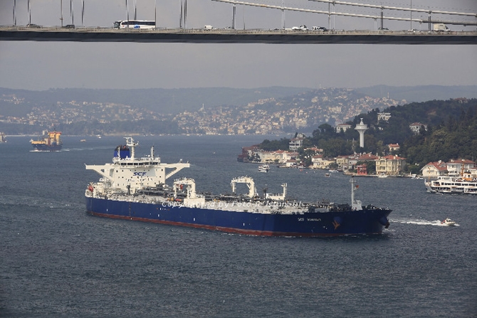 İstanbul Boğazı'ndan ilk 7 ayda 25 bin gemi geçti galerisi resim 16