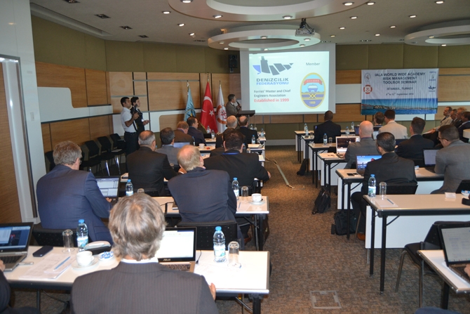 ‘IALA Risk Yönetimi Eğitim Semineri’ başladı galerisi resim 8