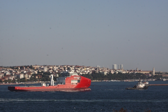 Platform destek gemisi İstanbul Boğazı’ndan geçti galerisi resim 4