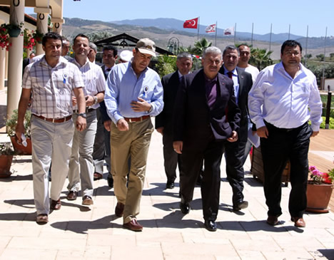 3. GELENEKSEL İZMİR DENİZCİLER ŞENLİĞİ galerisi resim 3