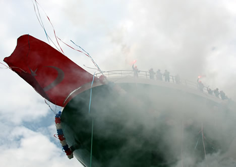 HAVİLA 101 DESTEK GEMİSİ DENİZE İNDİRİLDİ galerisi resim 3