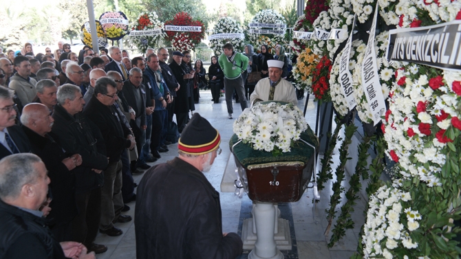 Sümer Erol Çağlar son yolculuğuna uğurlandı galerisi resim 21