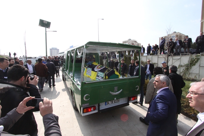 Şadan Kalkavan son yolculuğuna uğurlandı galerisi resim 38