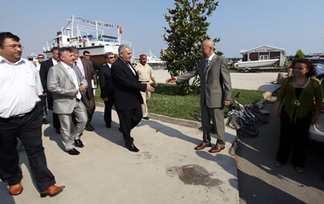 ALTIN ÇIPA KONUKLARI AKDENİZ GEMİSİ'NDE AĞIRLANDI galerisi resim 13