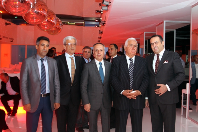 Lütfi Elvan, denizcilerin sorunlarını dinledi galerisi resim 1