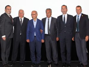 Lütfi Elvan, denizcilerin sorunlarını dinledi