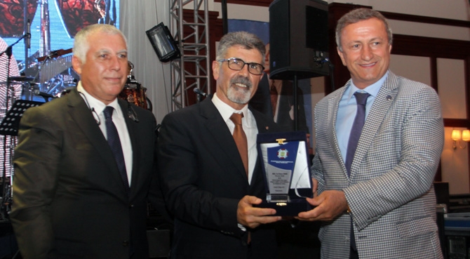 DEFAV 20. Geleneksel Dayanışma Gecesi geniş katılımla gerçekleşti galerisi resim 37