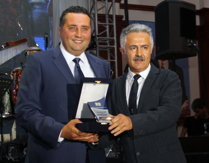 DEFAV 20. Geleneksel Dayanışma Gecesi geniş katılımla gerçekleşti galerisi resim 47