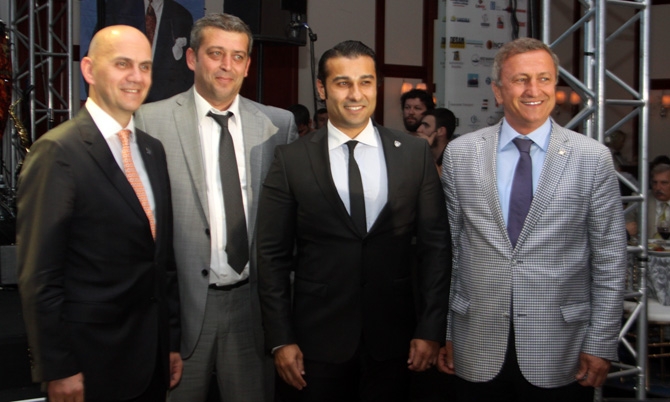 DEFAV 20. Geleneksel Dayanışma Gecesi geniş katılımla gerçekleşti galerisi resim 50