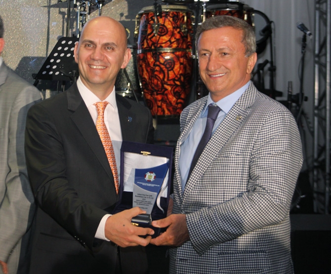 DEFAV 20. Geleneksel Dayanışma Gecesi geniş katılımla gerçekleşti galerisi resim 52