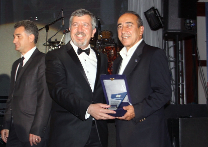 DEFAV 20. Geleneksel Dayanışma Gecesi geniş katılımla gerçekleşti galerisi resim 61