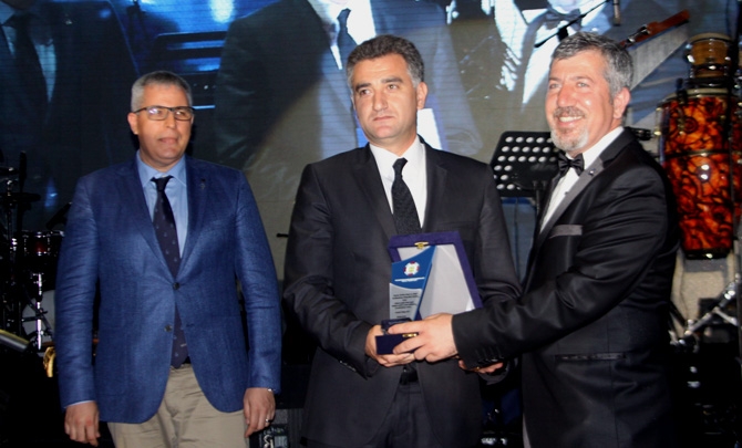 DEFAV 20. Geleneksel Dayanışma Gecesi geniş katılımla gerçekleşti galerisi resim 62