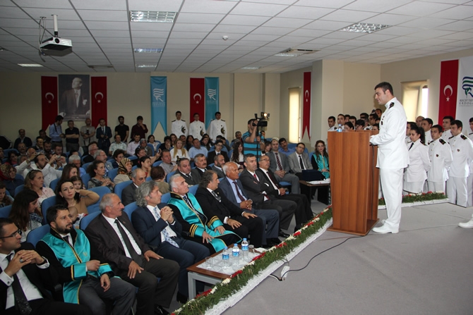 Turgut Kıran Denizcilik Yüksekokulu Mezuniyet Töreni galerisi resim 2
