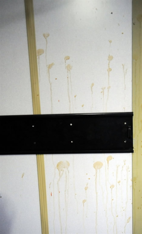 MAVİ MARMARA SALDIRININ İZLERİNİ TAŞIYOR galerisi resim 18