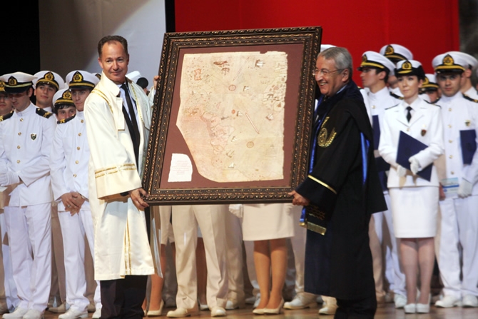 Piri Reis Üniversitesi'nde Mezuniyet Coşkusu galerisi resim 61