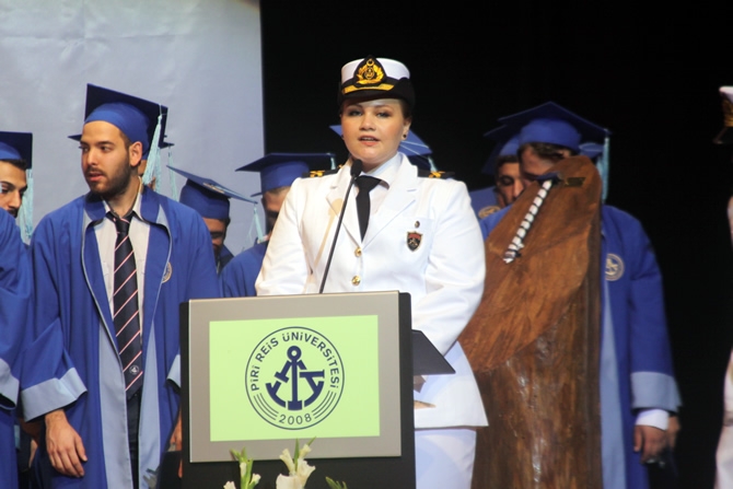 Piri Reis Üniversitesi'nde Mezuniyet Coşkusu galerisi resim 62