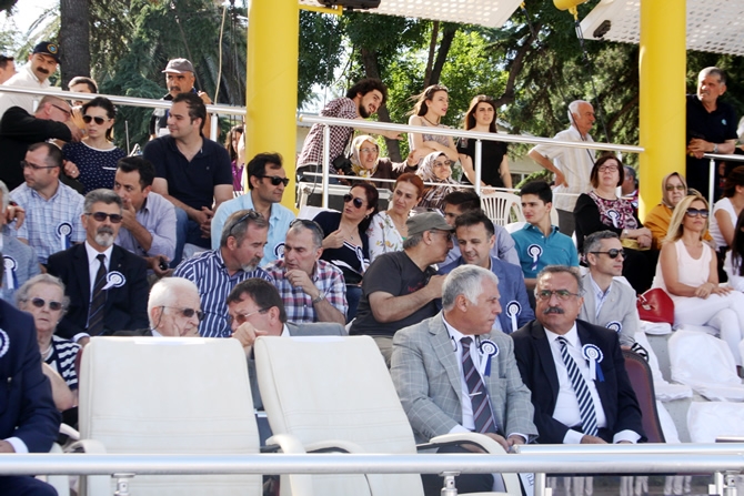 İTÜ Denizcilik Fakültesi 2015 yılı mezunlarını verdi galerisi resim 12