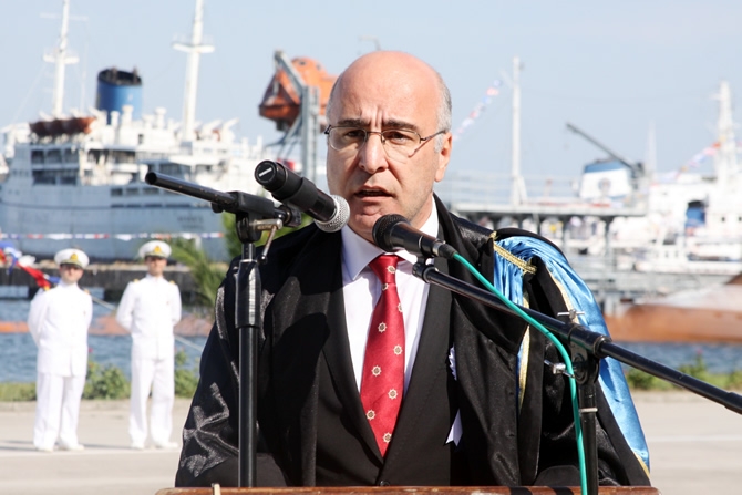 İTÜ Denizcilik Fakültesi 2015 yılı mezunlarını verdi galerisi resim 23