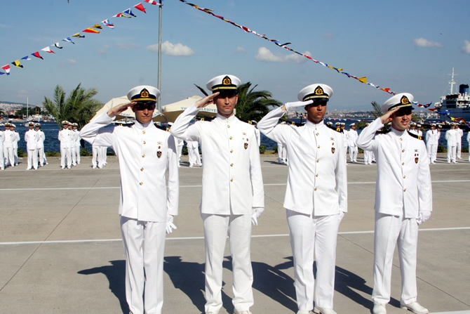 İTÜ Denizcilik Fakültesi 2015 yılı mezunlarını verdi galerisi resim 29