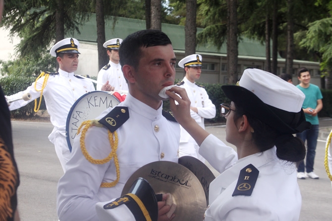 İTÜ Denizcilik Fakültesi 2015 yılı mezunlarını verdi galerisi resim 4