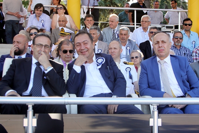 İTÜ Denizcilik Fakültesi 2015 yılı mezunlarını verdi galerisi resim 48