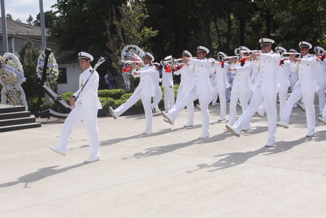 İTÜ Denizcilik Fakültesi 2015 yılı mezunlarını verdi galerisi resim 5