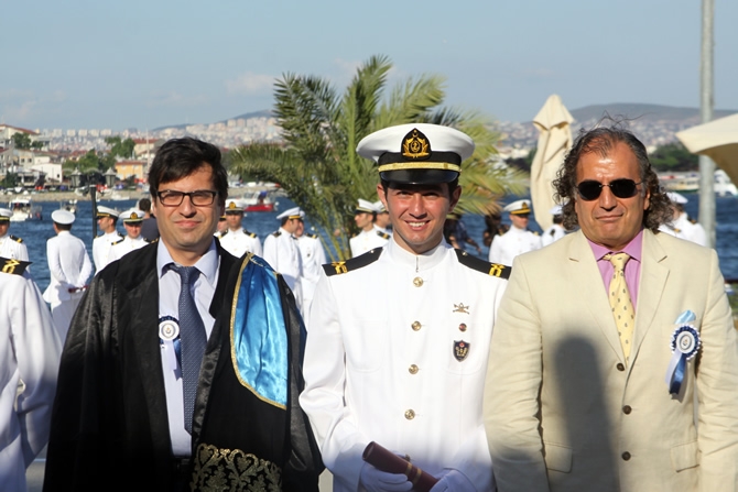 İTÜ Denizcilik Fakültesi 2015 yılı mezunlarını verdi galerisi resim 56