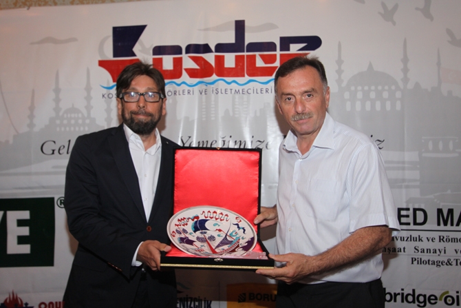 Denizciler, KOSDER iftarında bir araya geldi galerisi resim 37