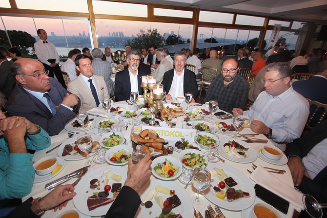 Denizciler, KOSDER iftarında bir araya geldi galerisi resim 4