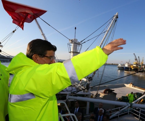 Başbaban Davutoğlu, denizden 80 kasa istavritle döndü galerisi resim 20