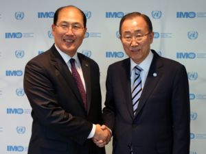 BM Genel Sekreteri Ban Ki-Moon, IMO'yu ziyaret etti