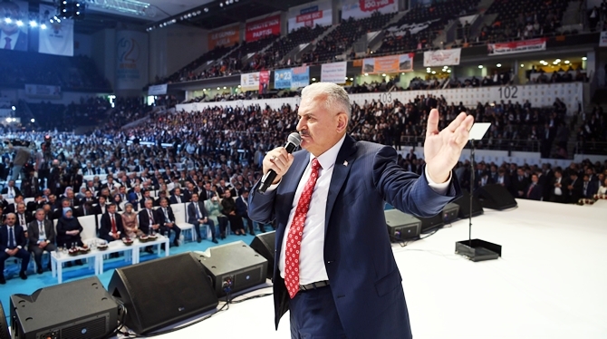 AK Parti'de yeni dönem: Binali Yıldırım genel başkan seçildi galerisi resim 2