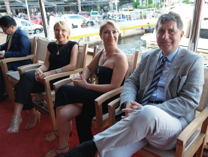 YASA Holding'in Geleneksel Posidonia Resepsiyonu'na denizciler galerisi resim 6