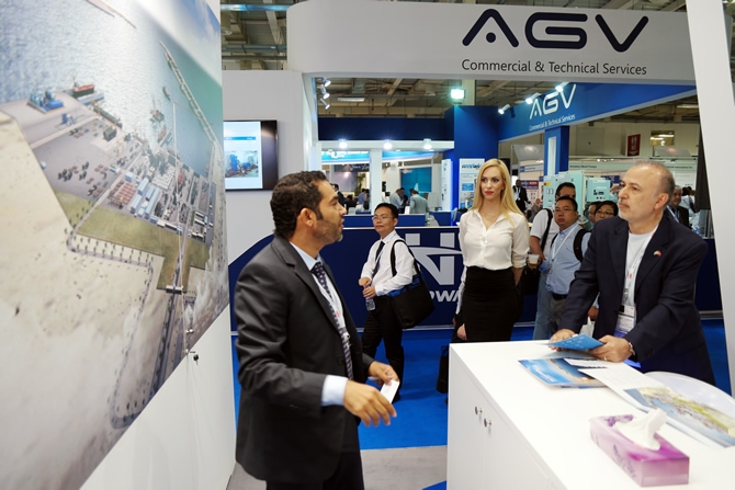 Posidonia Denizcilik Fuarı'nda, Türk şirketleri yoğun ilgi görüyor galerisi resim 20