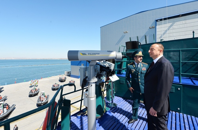 Aliyev Devlet Sınır Sevisi'nin yeni sınır denetim gemisini inceledi galerisi resim 11
