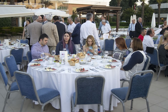 Denizcilik sektörü Onursan iftarında biraraya geldi galerisi resim 11