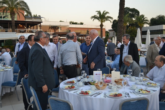 Denizcilik sektörü Onursan iftarında biraraya geldi galerisi resim 13