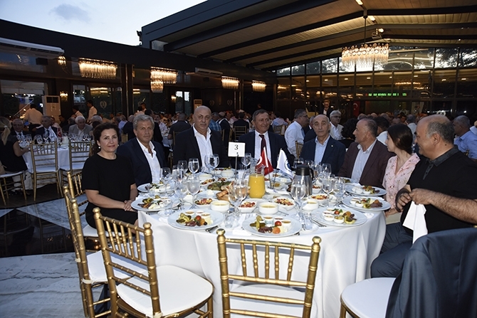 Türk denizcilik sektörü İMEAK DTO'nun düzenlediği iftar yemeğinde b galerisi resim 7