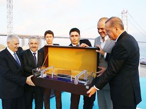 Körfez'in gerdanlığı Osmangazi Köprüsü açıldı