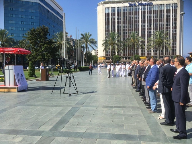 Denizcilik ve Kabotaj Bayramı’nda 90. Yıl coşkusu galerisi resim 1