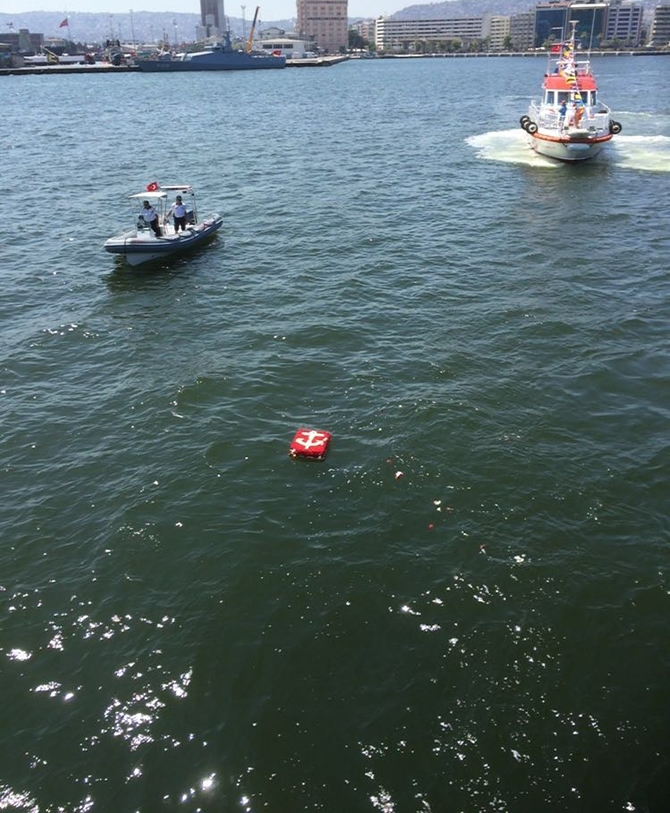 Denizcilik ve Kabotaj Bayramı’nda 90. Yıl coşkusu galerisi resim 3